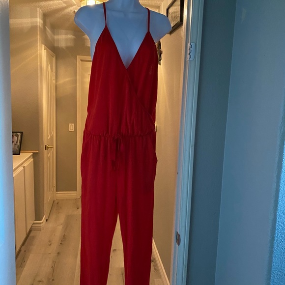 Boutique tank top/pant romper, bright red, bnwt - Picture 3 of 10